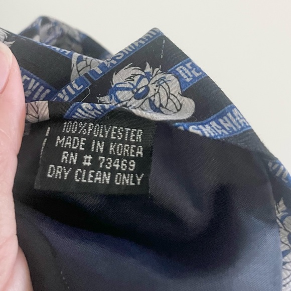 Tasmanian Devil Black Blue Graphic Tie 100% Polyester Men’s One Size - Picture 4 of 5